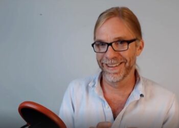 THE MYTH OF SCIENTIFIC RESEARCH